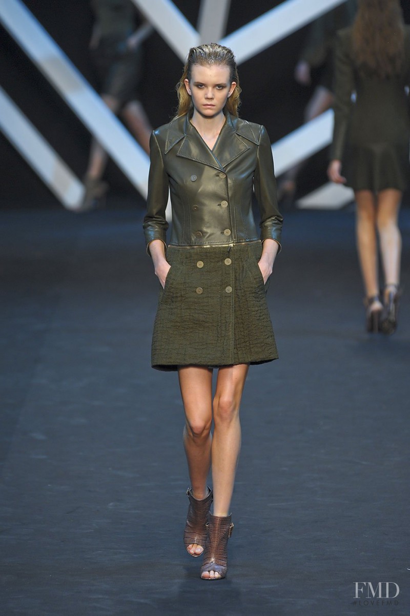 Guy Laroche fashion show for Spring/Summer 2012