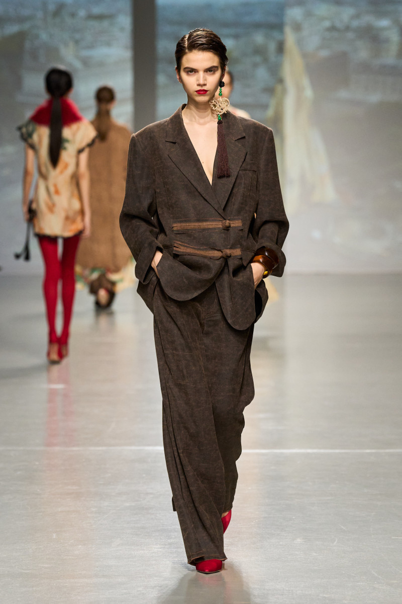 Vivienne Tam fashion show for Autumn/Winter 2024