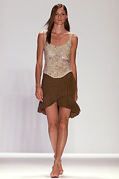 Carolina Herrera fashion show for Spring/Summer 2002