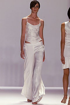 Carolina Herrera fashion show for Spring/Summer 2002