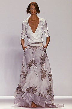 Carolina Herrera fashion show for Spring/Summer 2002