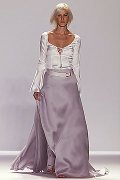 Carolina Herrera fashion show for Spring/Summer 2002