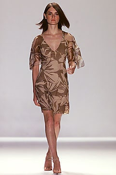 Carolina Herrera fashion show for Spring/Summer 2002