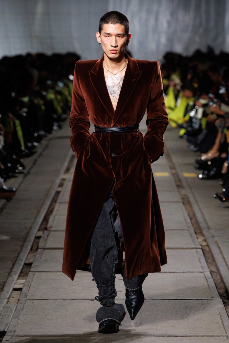 Alexander McQueen fashion show for Autumn/Winter 2024