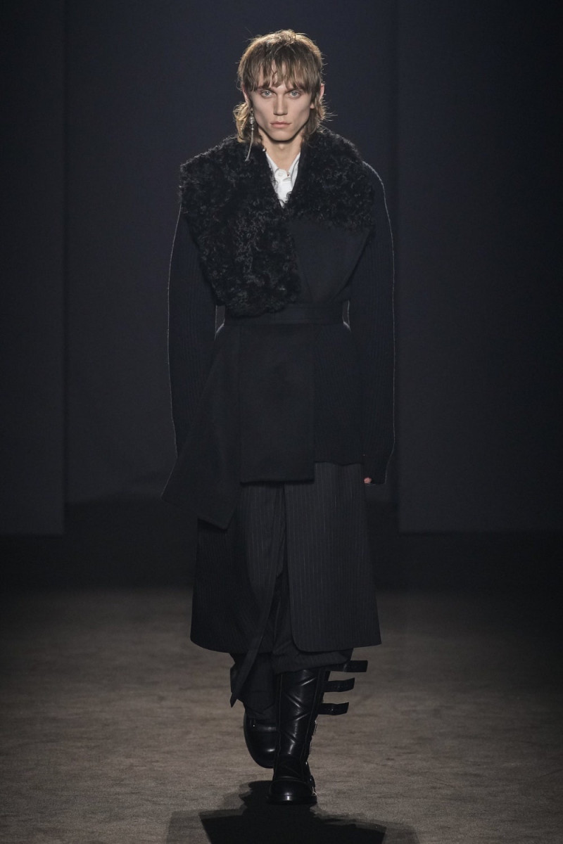 Ann Demeulemeester fashion show for Autumn/Winter 2024