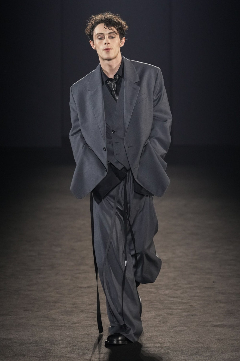 Ann Demeulemeester fashion show for Autumn/Winter 2024