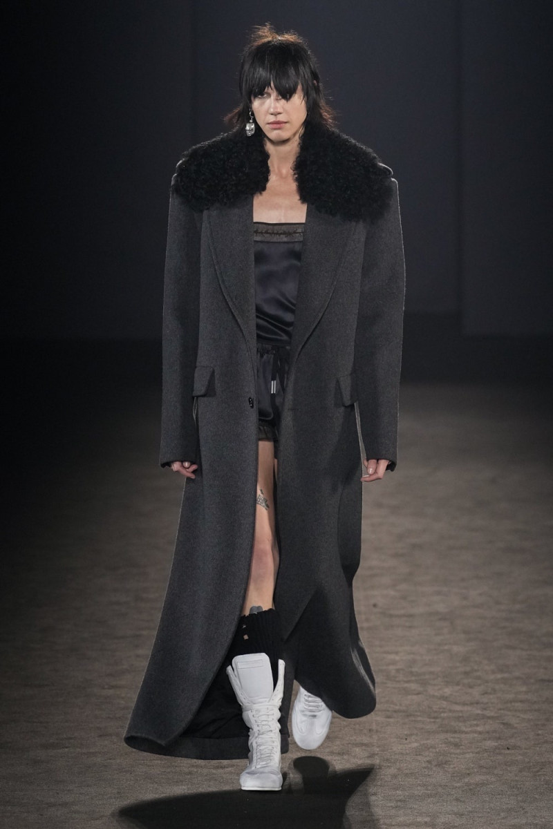 Ann Demeulemeester fashion show for Autumn/Winter 2024