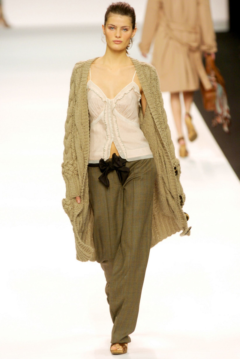 Chloe fashion show for Autumn/Winter 2004
