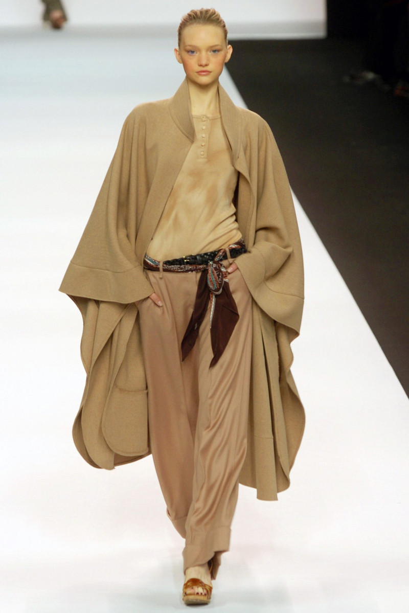 Chloe fashion show for Autumn/Winter 2004