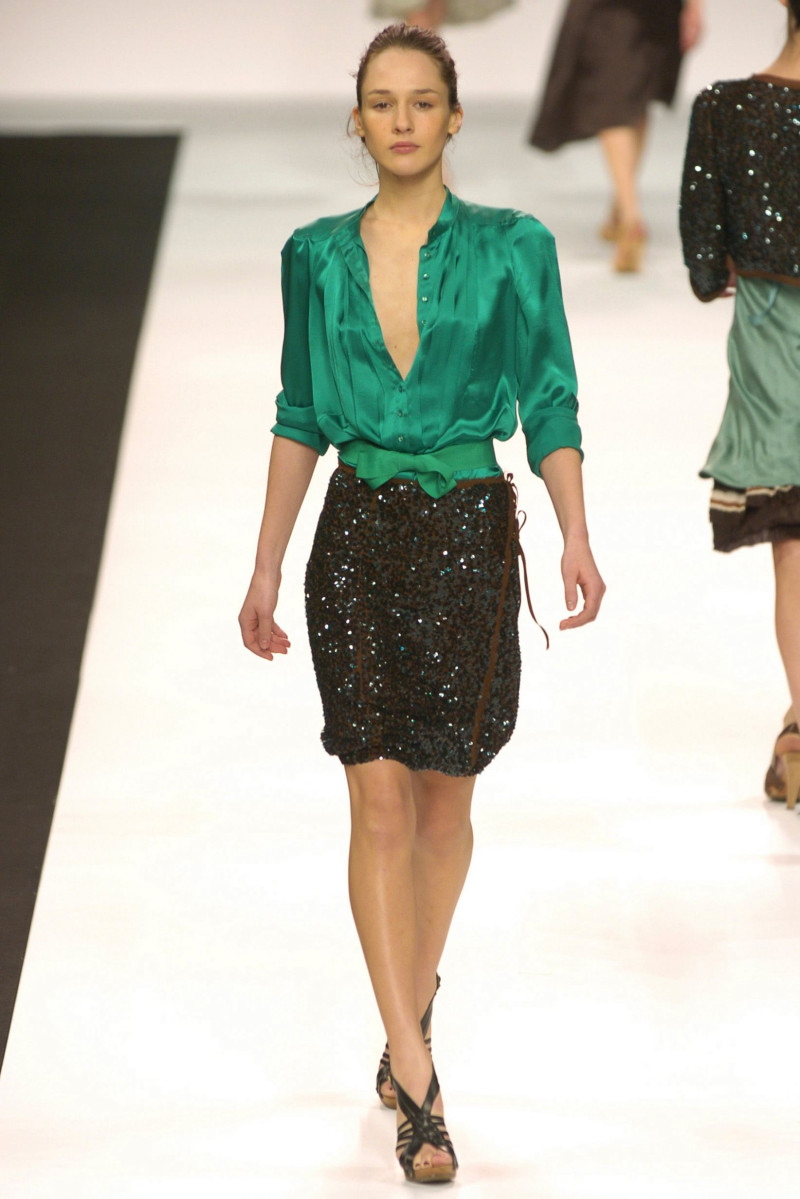 Chloe fashion show for Autumn/Winter 2004