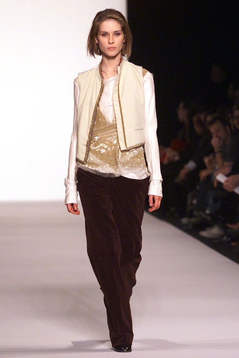 Marc Jacobs fashion show for Autumn/Winter 2002