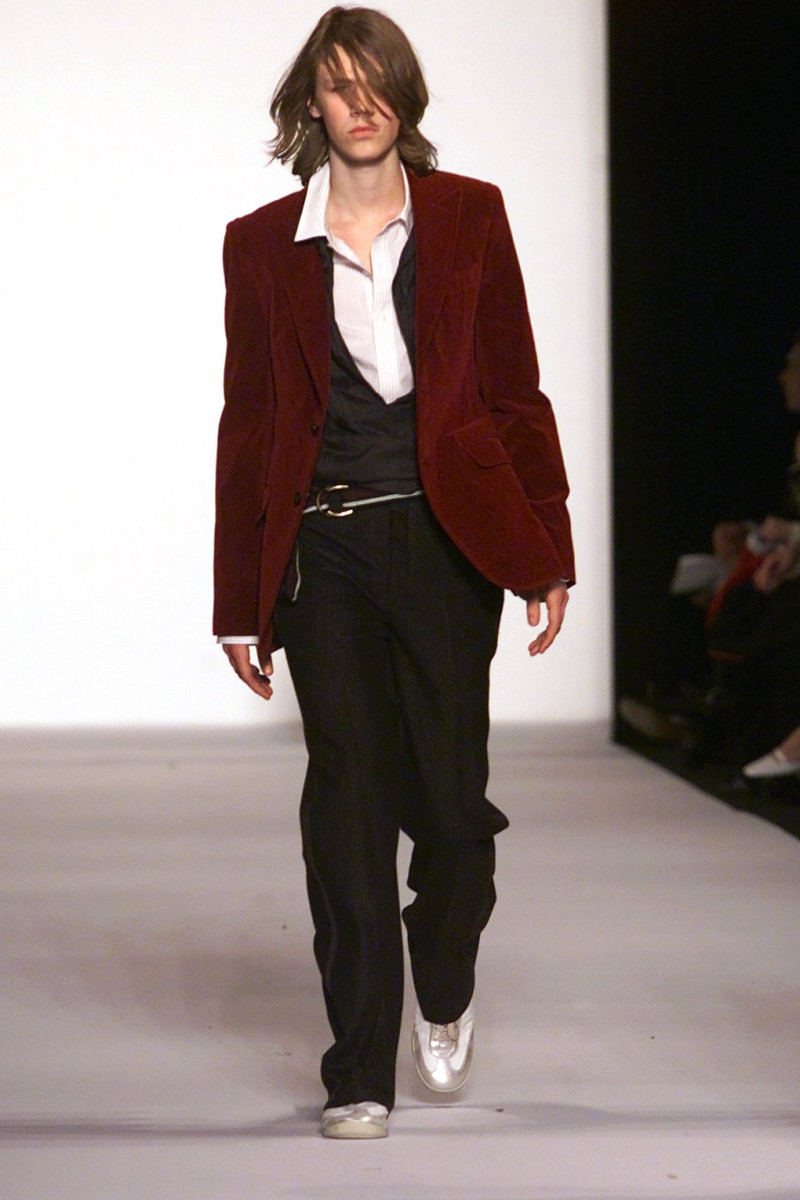 Marc Jacobs fashion show for Autumn/Winter 2002