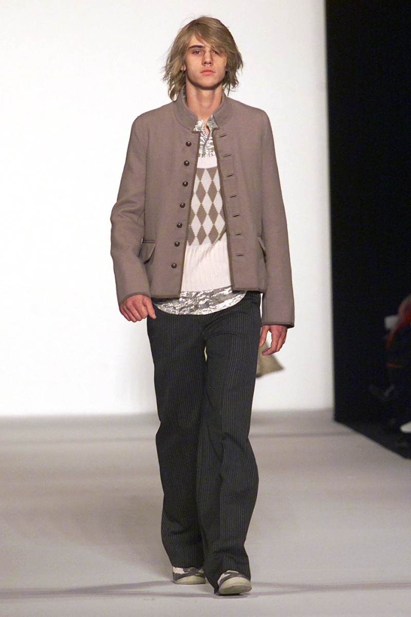 Marc Jacobs fashion show for Autumn/Winter 2002