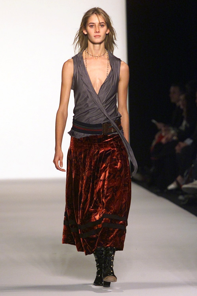 Marc Jacobs fashion show for Autumn/Winter 2002