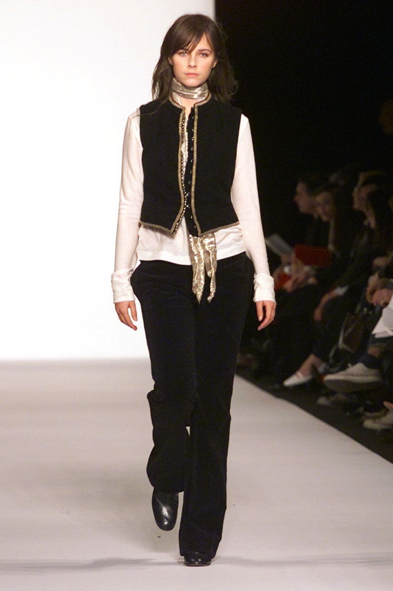 Marc Jacobs fashion show for Autumn/Winter 2002