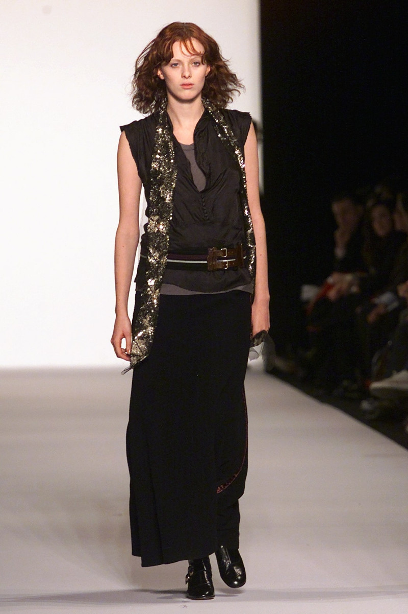Marc Jacobs fashion show for Autumn/Winter 2002