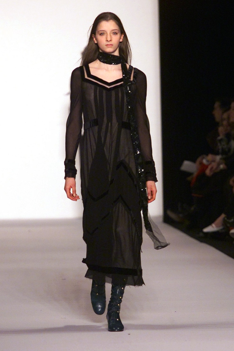 Marc Jacobs fashion show for Autumn/Winter 2002