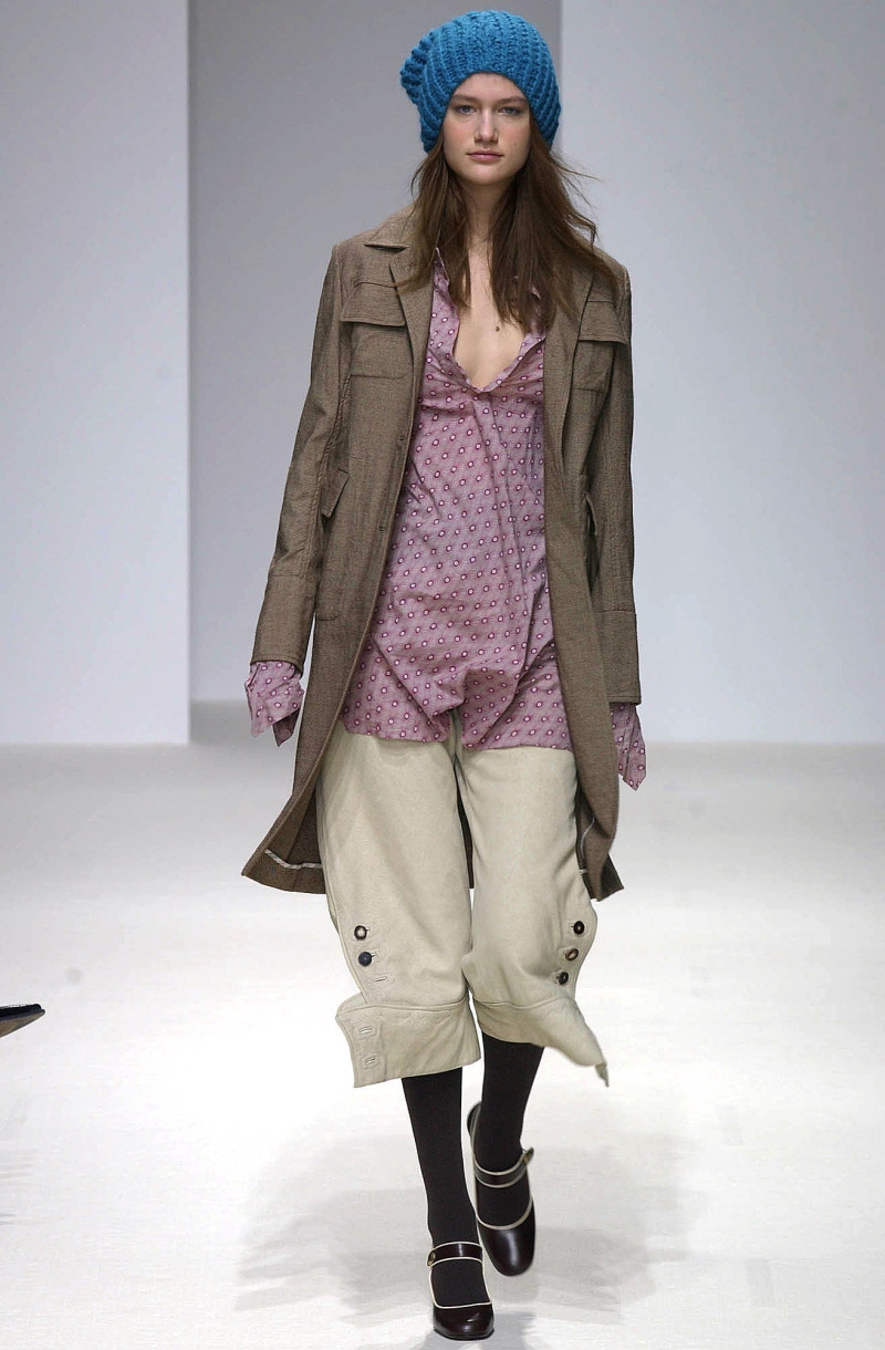 Marni fashion show for Autumn/Winter 2002