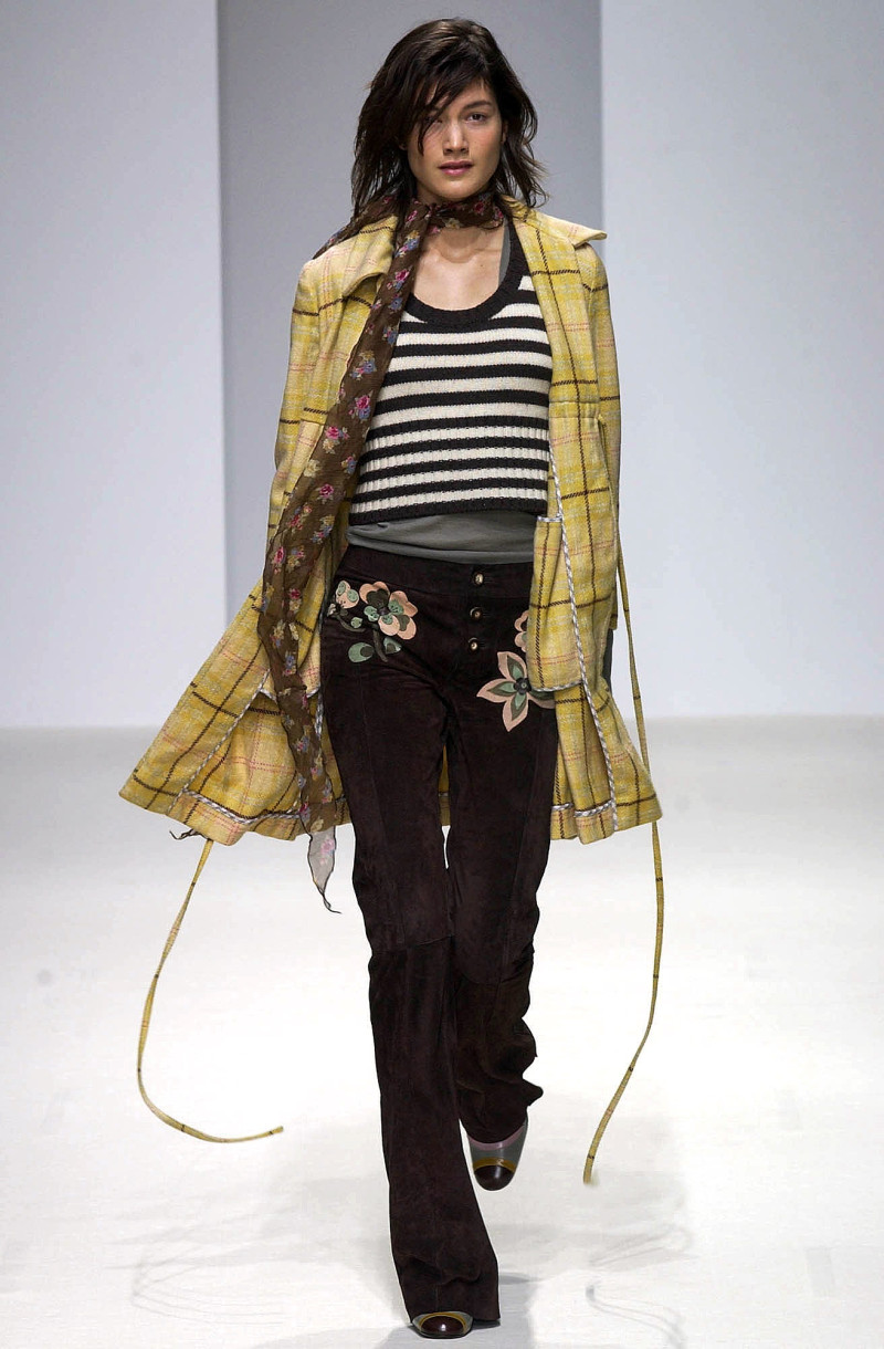 Marni fashion show for Autumn/Winter 2002