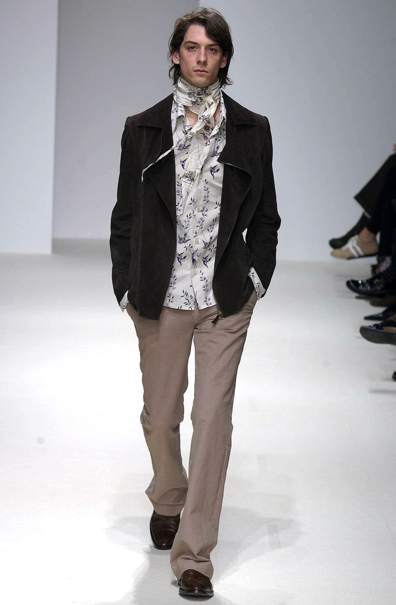 Marni fashion show for Autumn/Winter 2002