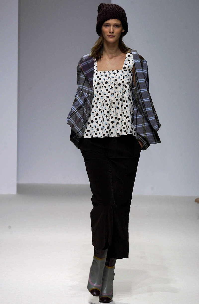 Marni fashion show for Autumn/Winter 2002