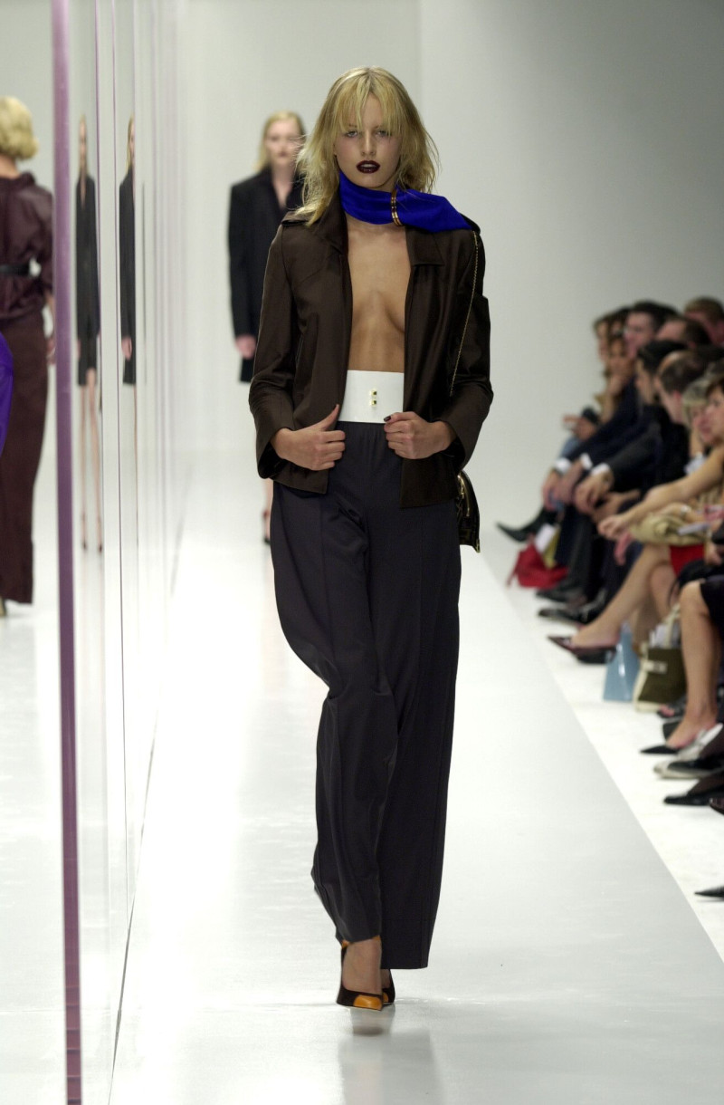 Karolina Kurkova featured in  the Fendi fashion show for Spring/Summer 2001