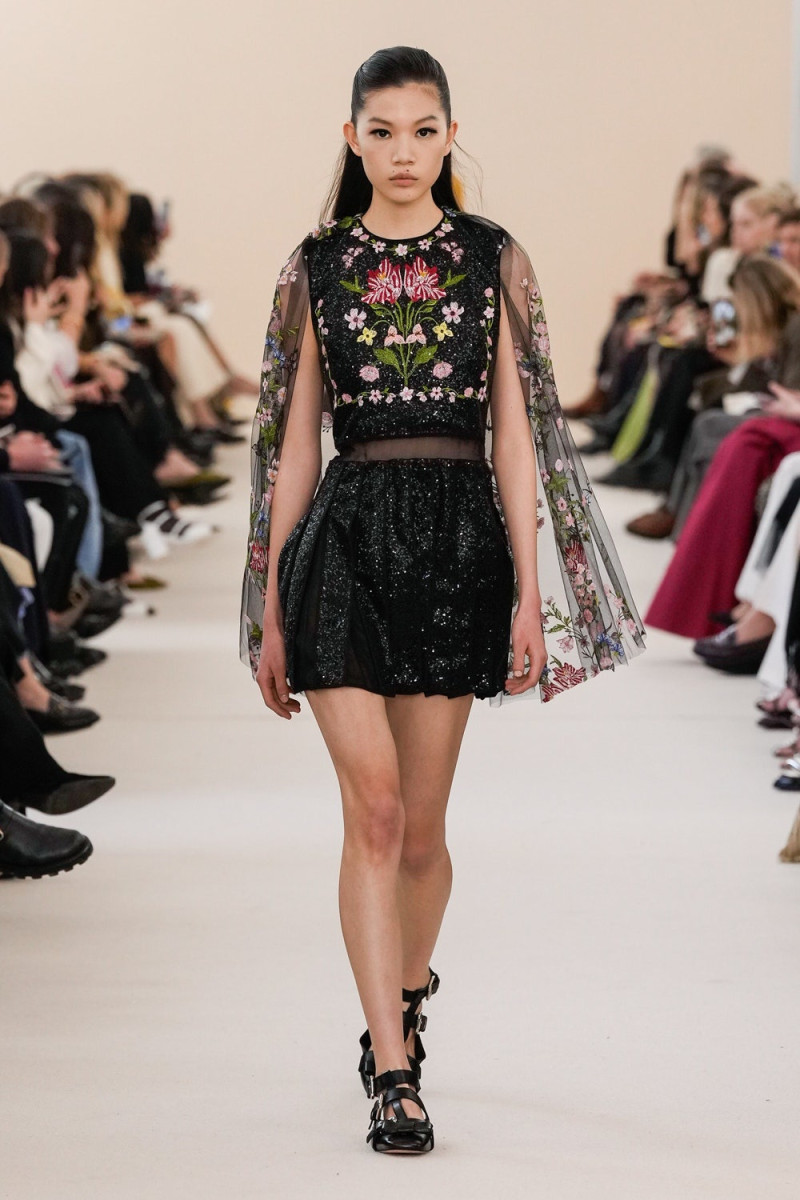 Giambattista Valli fashion show for Autumn/Winter 2024