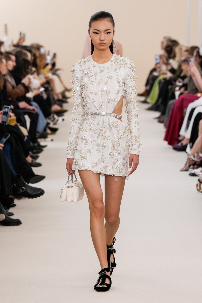 Giambattista Valli fashion show for Autumn/Winter 2024