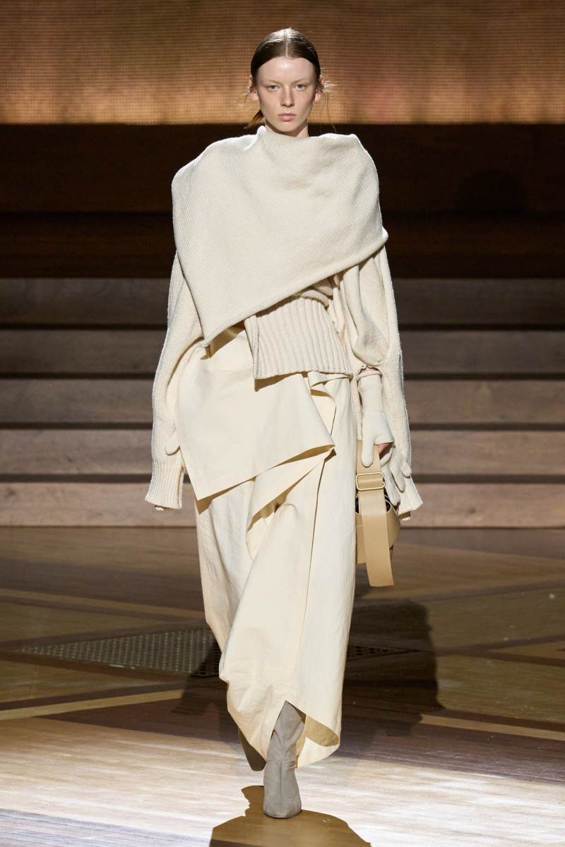 Sanija Dalecka featured in  the Issey Miyake fashion show for Autumn/Winter 2024