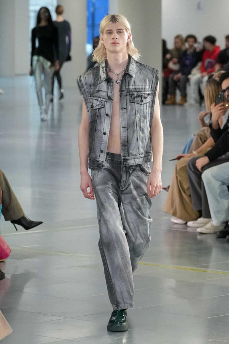 Mark Fast fashion show for Autumn/Winter 2024