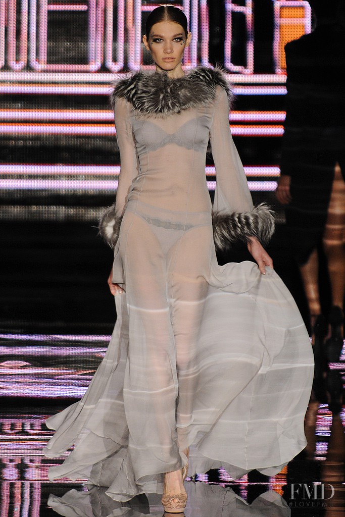 Irina Nikolaeva featured in  the Andrï¿½s Sardï¿½ fashion show for Autumn/Winter 2012