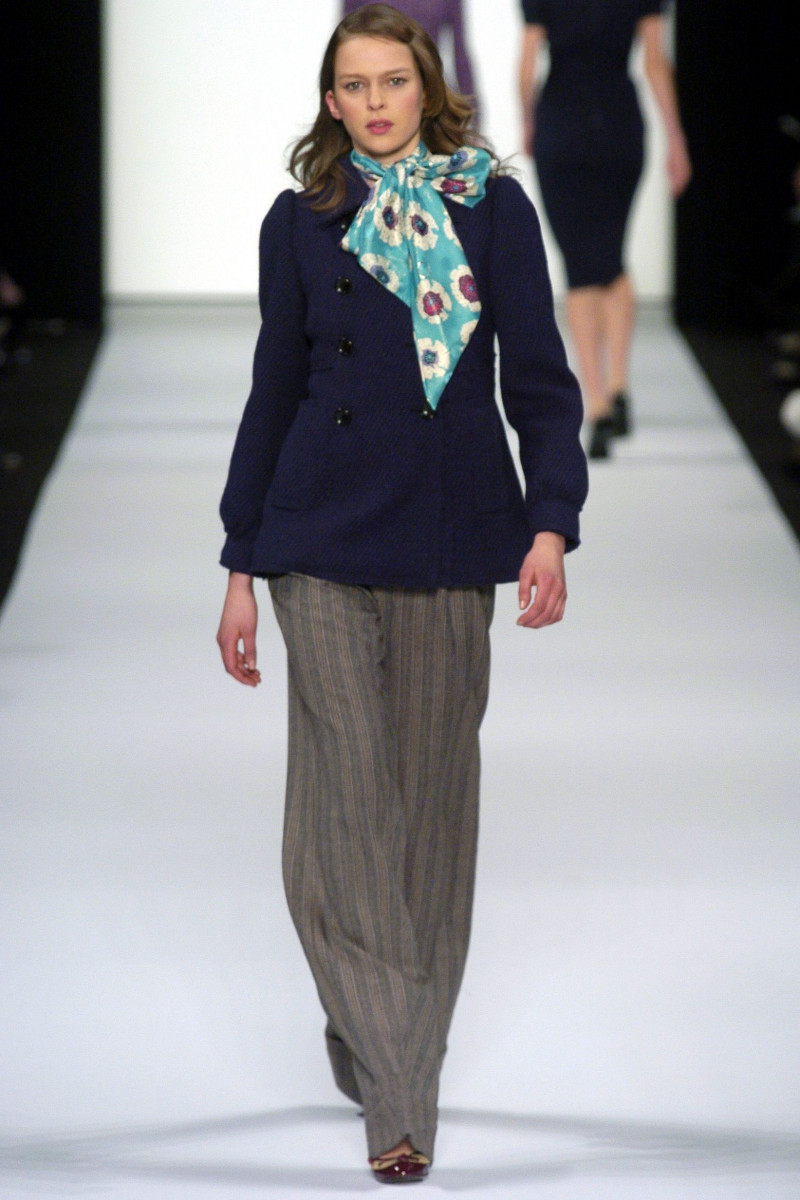 Marc Jacobs fashion show for Autumn/Winter 2004