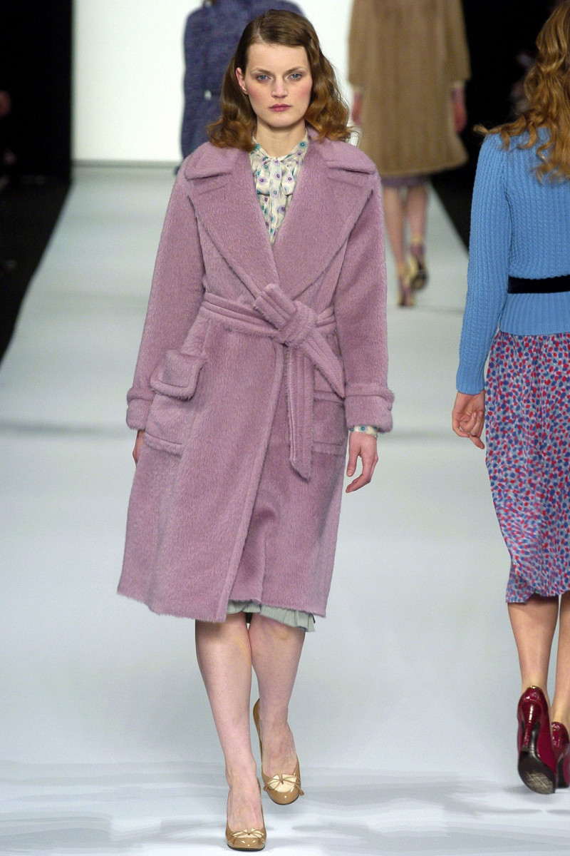 Marc Jacobs fashion show for Autumn/Winter 2004