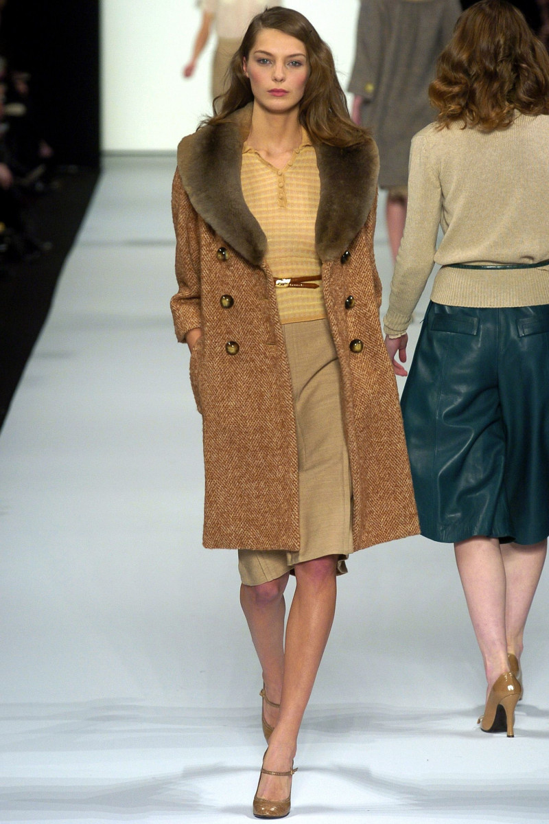 Marc Jacobs fashion show for Autumn/Winter 2004