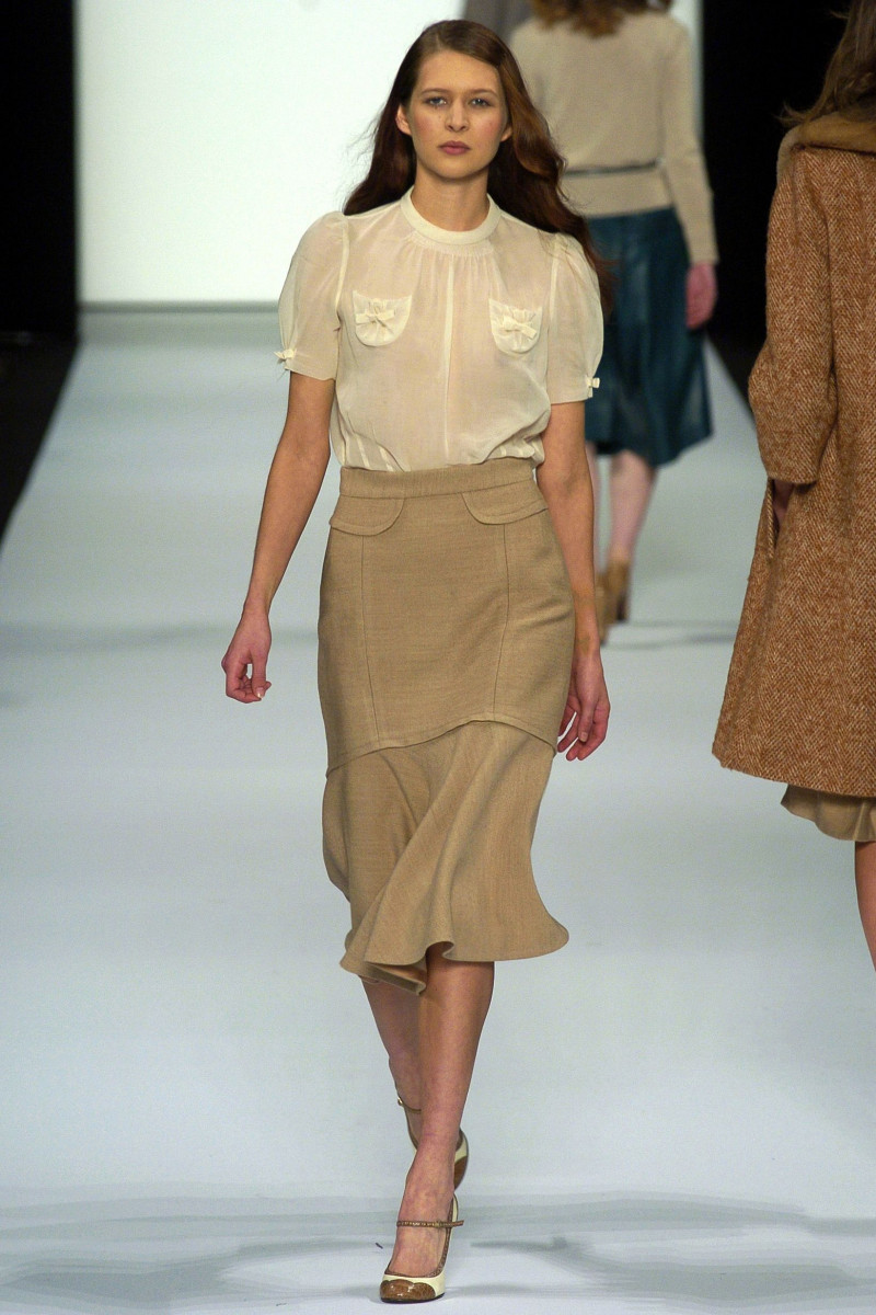Marc Jacobs fashion show for Autumn/Winter 2004