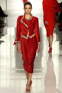 Emanuel Ungaro Haute-Couture fashion show for Autumn/Winter 2003