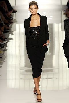 Emanuel Ungaro Haute-Couture fashion show for Autumn/Winter 2003