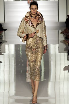 Emanuel Ungaro Haute-Couture fashion show for Autumn/Winter 2003
