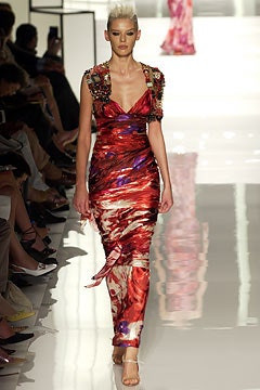 Emanuel Ungaro Haute-Couture fashion show for Autumn/Winter 2003