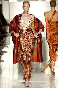 Emanuel Ungaro Haute-Couture fashion show for Autumn/Winter 2003