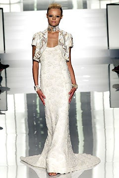 Emanuel Ungaro Haute-Couture fashion show for Autumn/Winter 2003