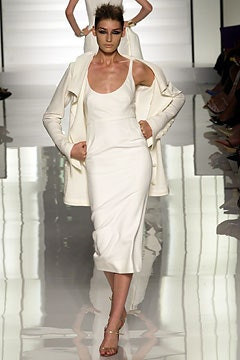 Emanuel Ungaro Haute-Couture fashion show for Autumn/Winter 2003