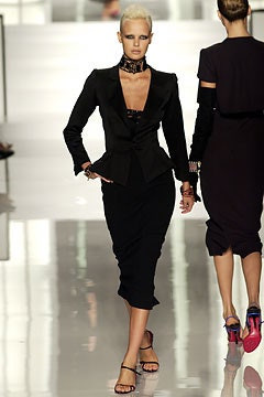 Emanuel Ungaro Haute-Couture fashion show for Autumn/Winter 2003