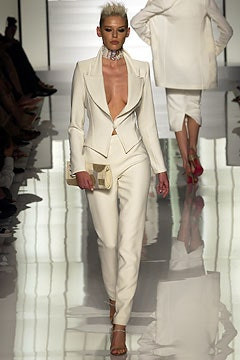 Emanuel Ungaro Haute-Couture fashion show for Autumn/Winter 2003