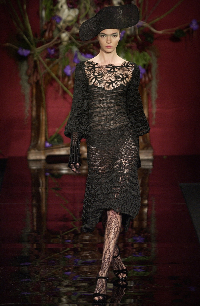 Givenchy Haute Couture fashion show for Autumn/Winter 2003
