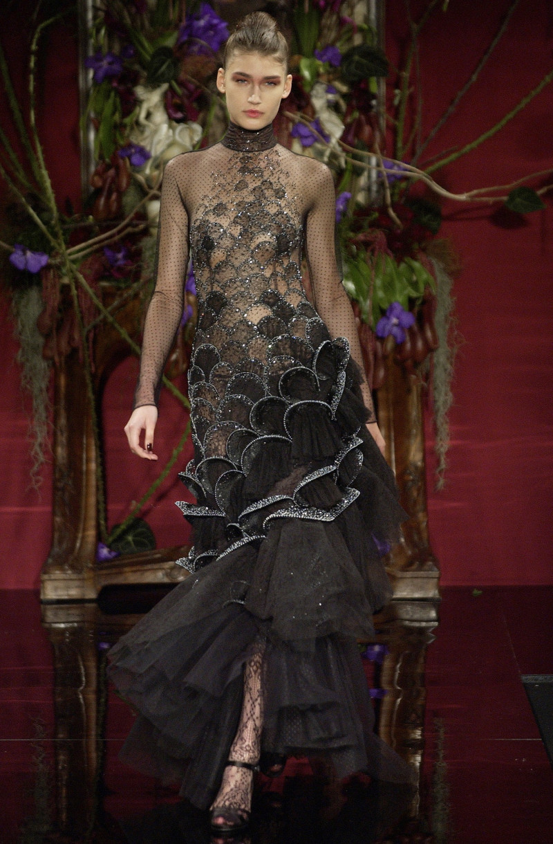 Givenchy Haute Couture fashion show for Autumn/Winter 2003