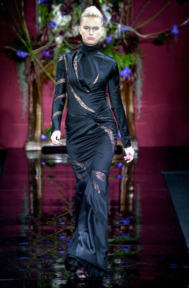Karolina Kurkova featured in  the Givenchy Haute Couture fashion show for Autumn/Winter 2003