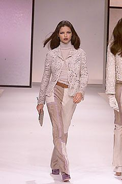 Valentino fashion show for Autumn/Winter 2000