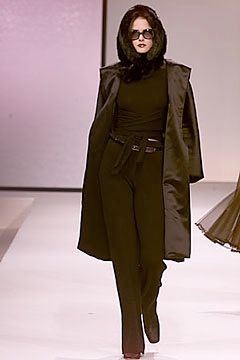 Valentino fashion show for Autumn/Winter 2000