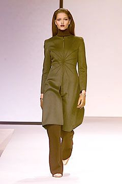 Valentino fashion show for Autumn/Winter 2000